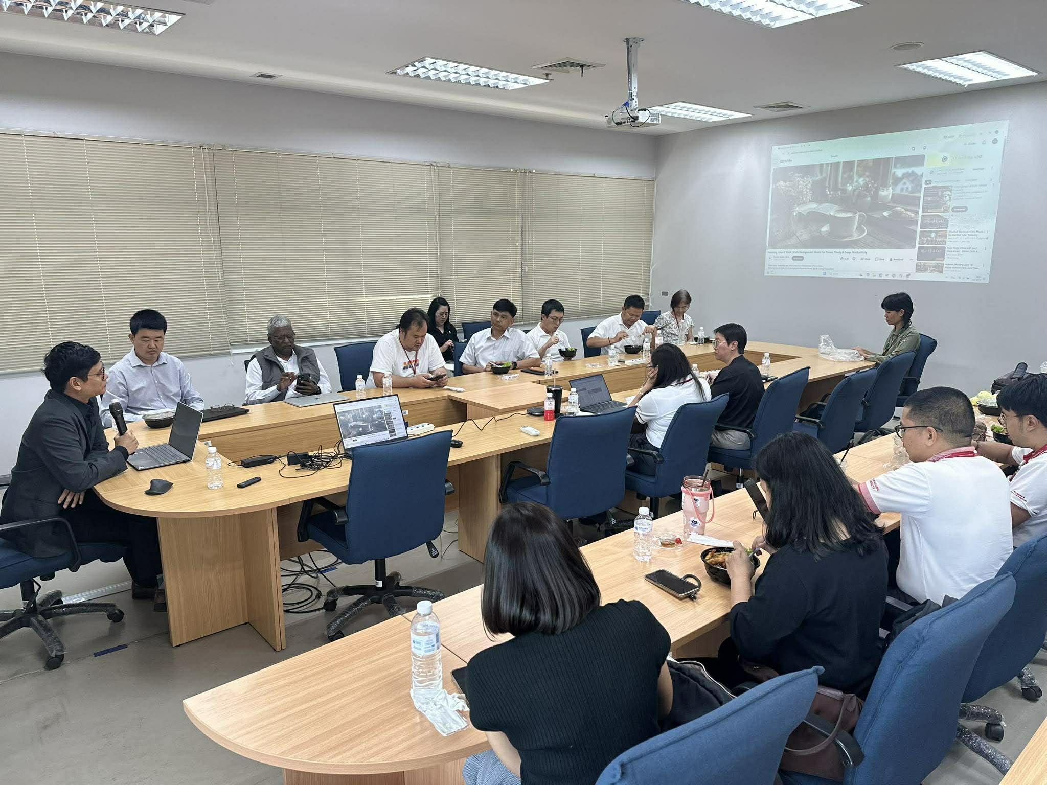 MFU News : 8bfa23a8-0773-4eba-b264-daa6005678c9.jpg