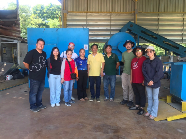 กิจกรรมลงพื้นที่ติดตามผลงานวิจัยโครงการ Island Recycle Waste Management และ ทำกิจกรรม CSR ร่วมกับมูลนิธิโคคา-โคล่า, ไทยนํ้าทิพย์ และ มูลนิธิ 3R ที่เกาะหมาก จังหวัดตราด